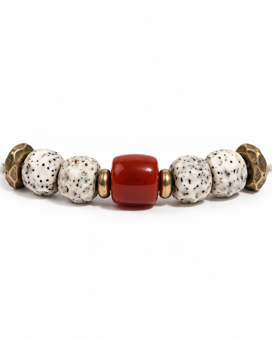 Red agate Bodhi Accent bracelet detail